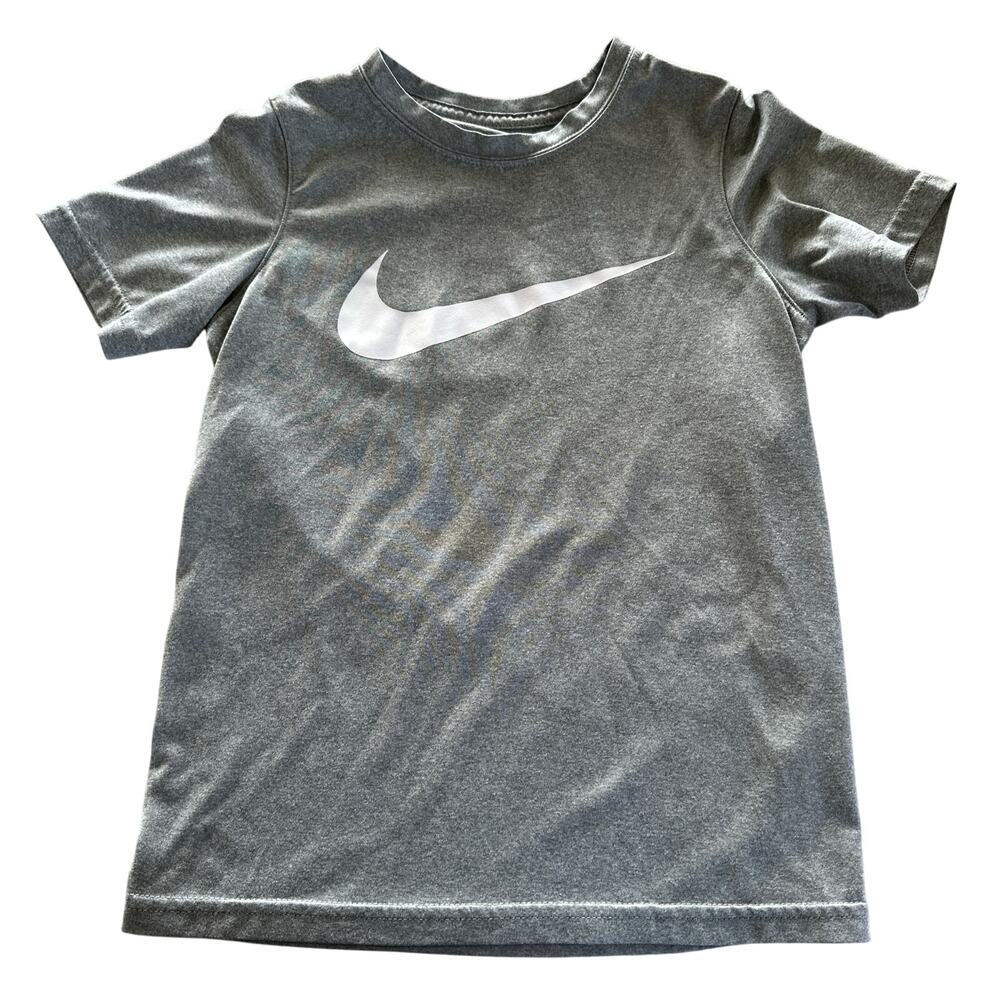 Nike Boys' XS Grey Drifit Athletic Short Sleeve Tee Shirt